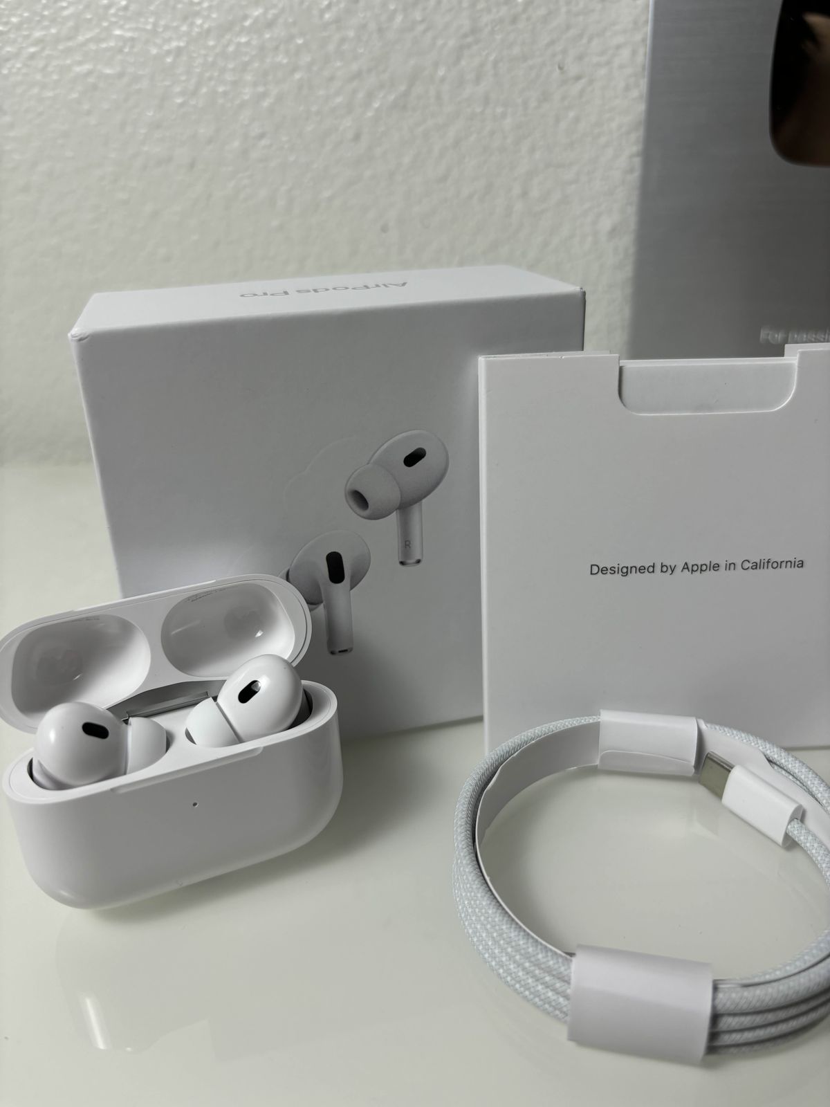 AirPods Pro 2 (USB-C)